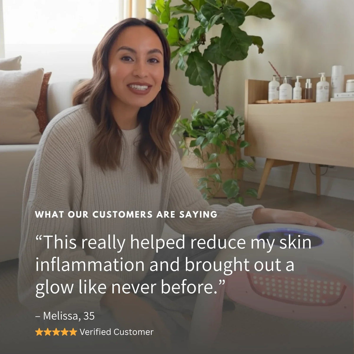 Customer review graphic beside the Nicebeam laser light therapy lamp